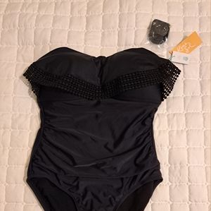 Nwt Kona sol bathing suit size medium